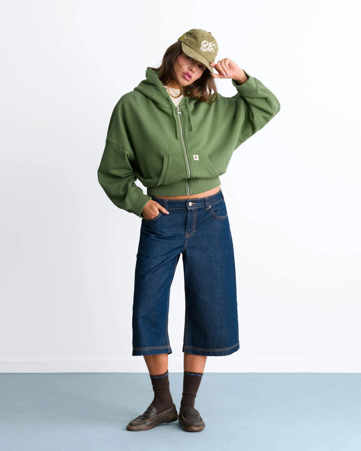 Script Zip-Up Hoodie Green - Image 4