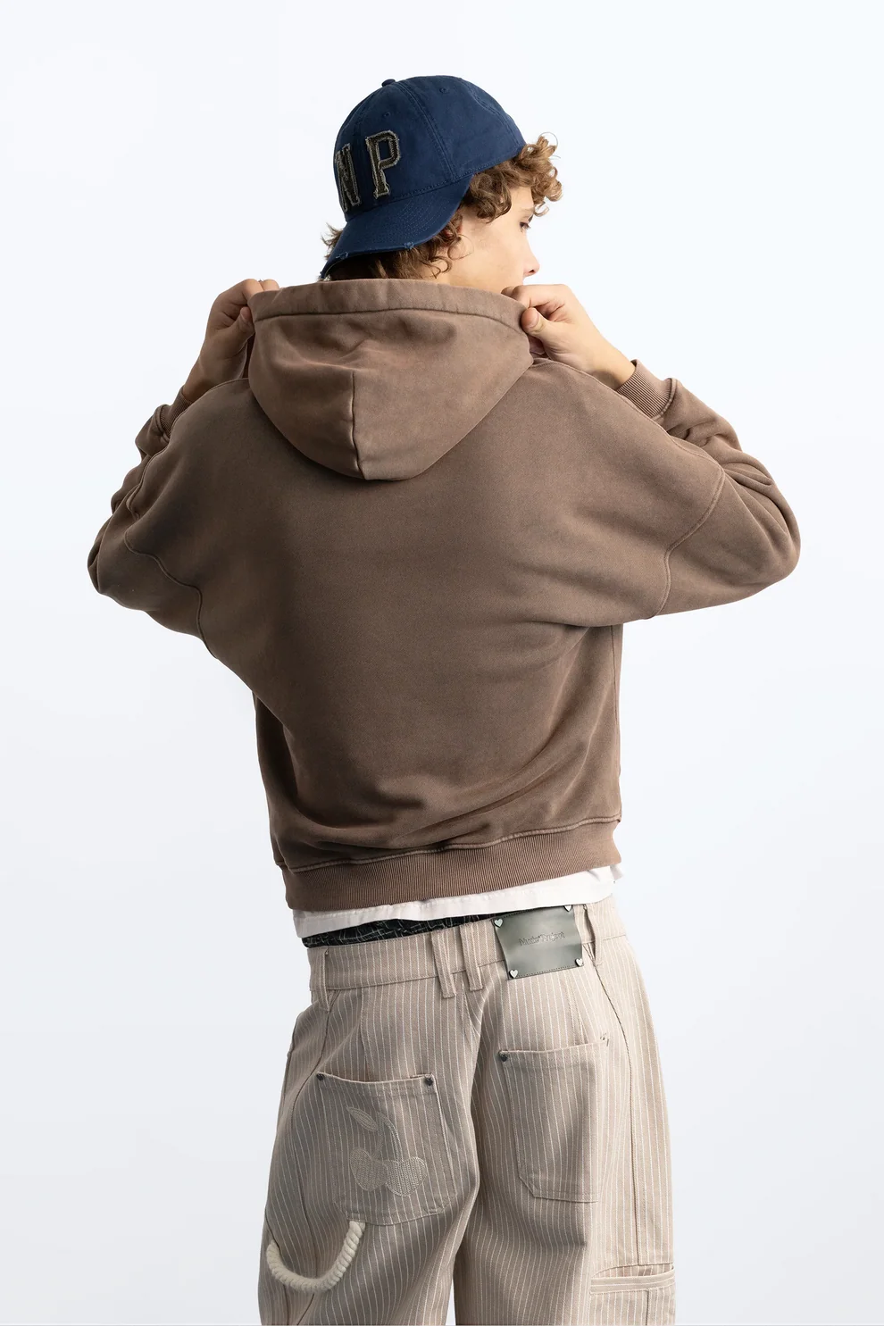 Box Logo Hoodie - Image 10