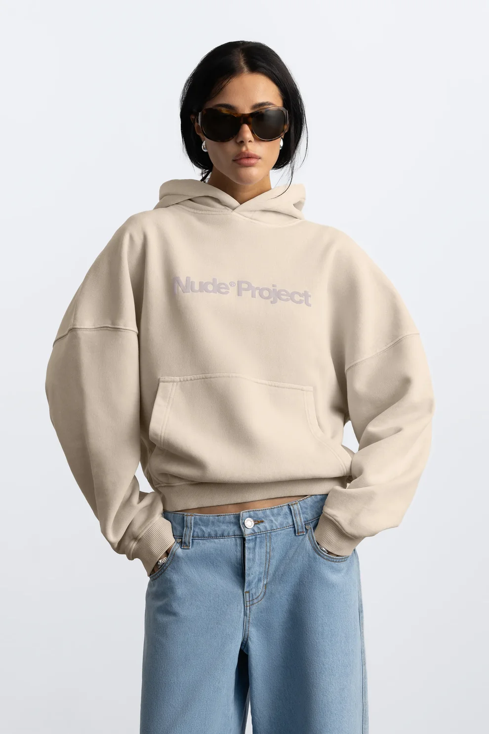 Box Logo Hoodie - Image 21