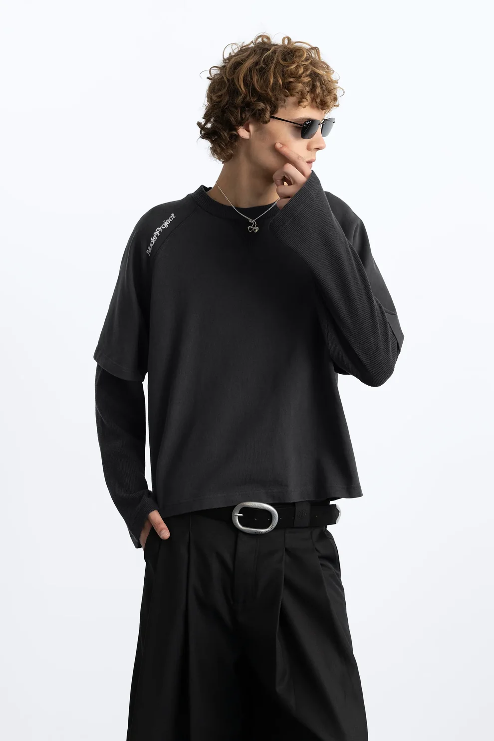 Neo Long-Sleeve Tee - Image 7